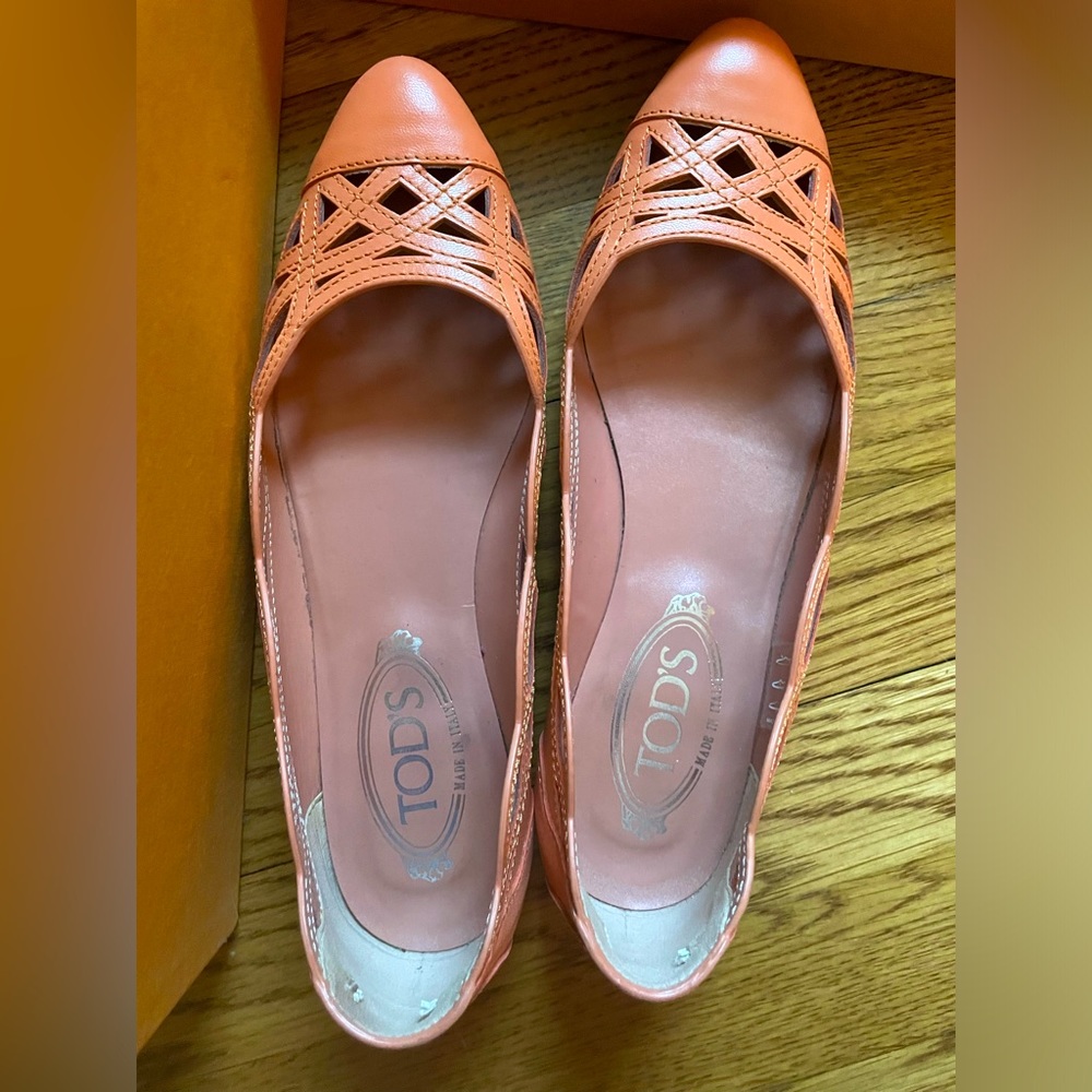 Tod’s Flat shoes size 7.5 (EU38)